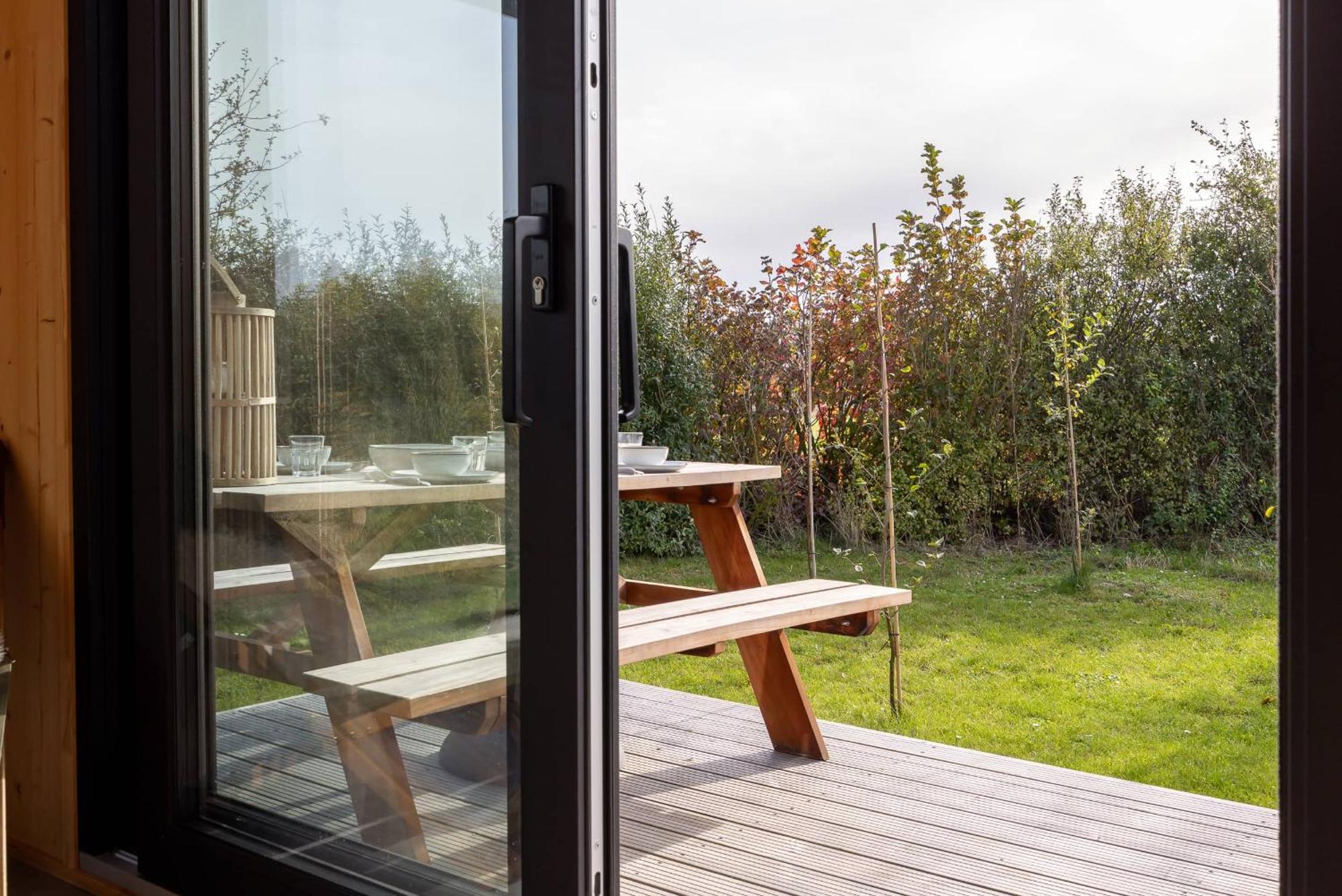 Hello Zeeland - Zeeuwse Liefde Tiny House 3 Westkapelle Exterior photo